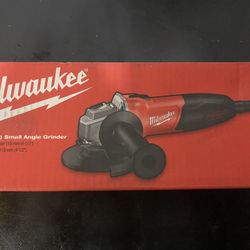 New Grinder Milwaukee 2025 