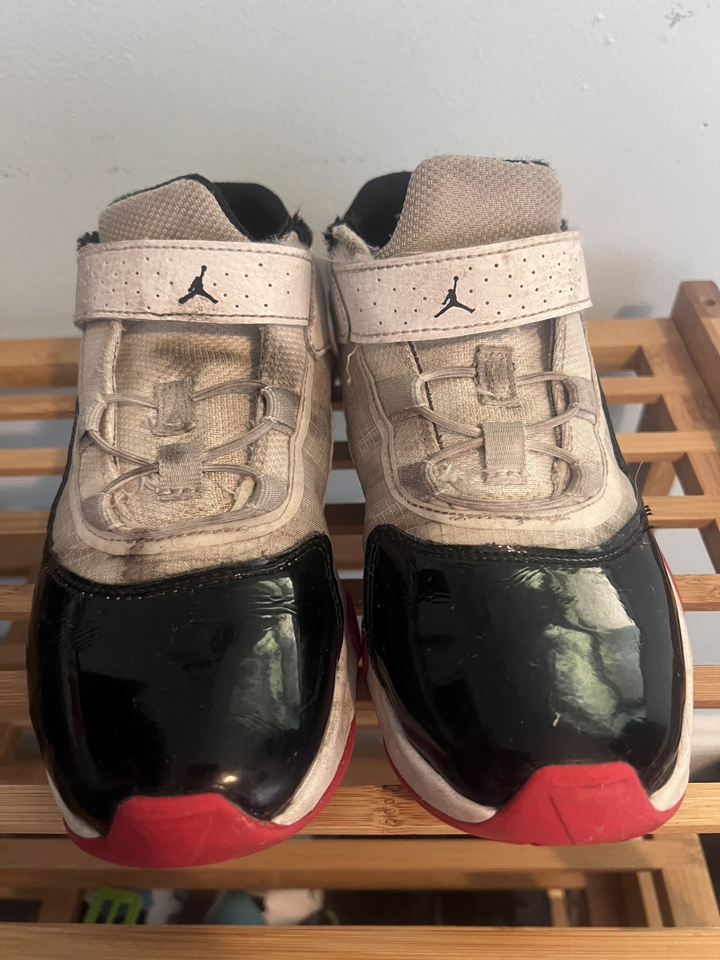 Boys Air Jordan 11