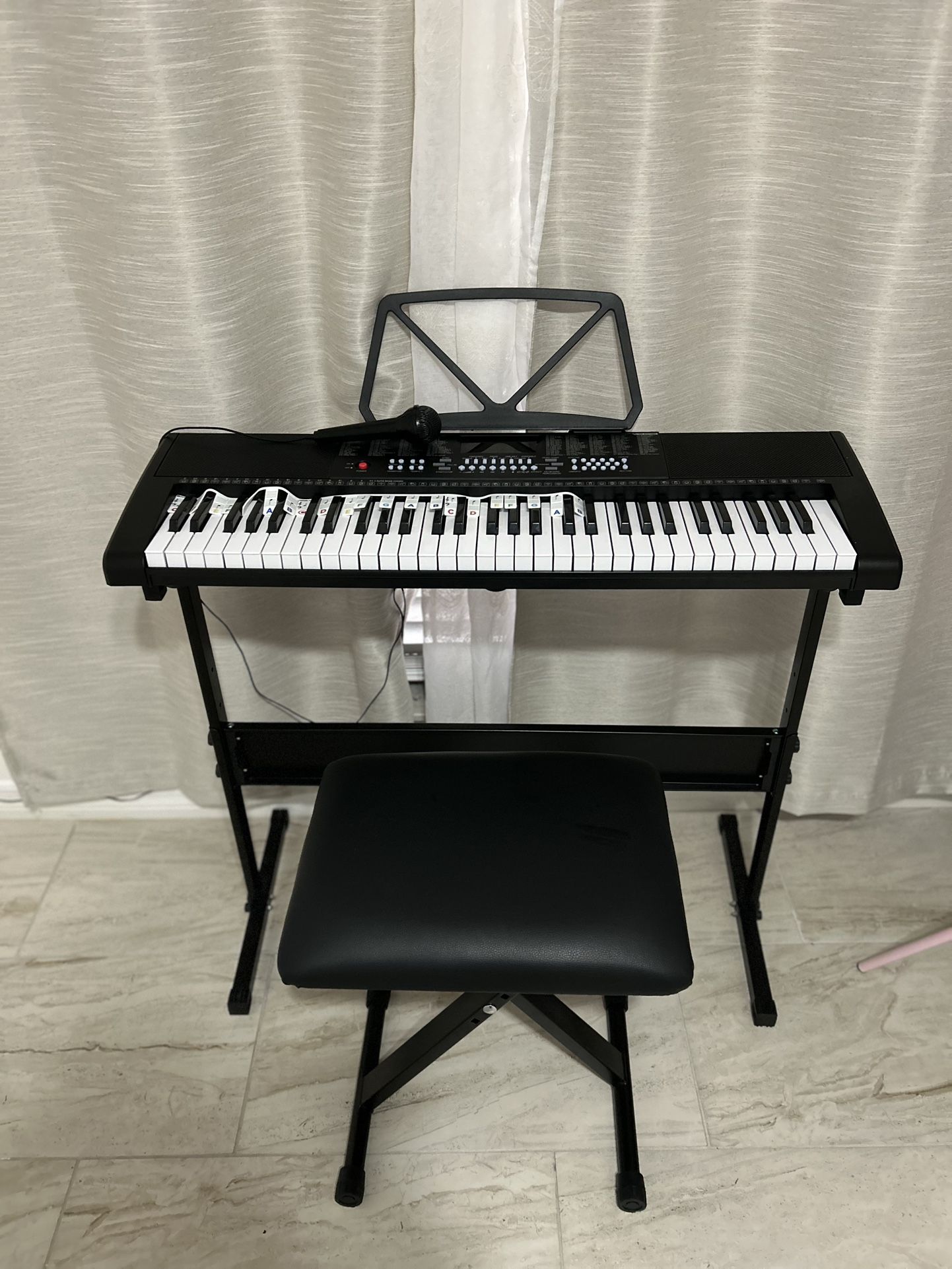 Piano keyboard With Stool