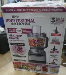 Ninja Professional 9-Cup Food Processor, 3 Auto-iQ Presets, BN600 Silver - New f(contact info removed)0