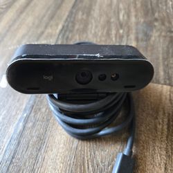 Logitech ultra HD 4K never used webcam