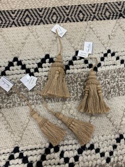 Bamboo// decor // accent // 4pc set