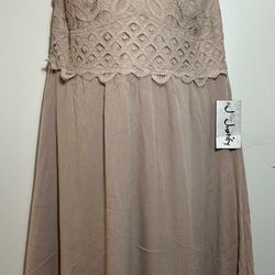 New summer women's dress. Size L. $35.