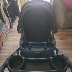  Stroller 