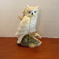 Vintage Porcelain White Snowy Owl, 8 1/2“ X 8“ LR