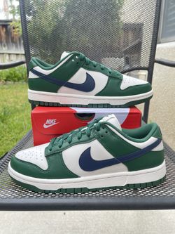 nike dunk low retro w size 8.5 gs size 7y