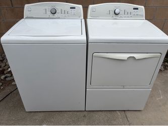 Kenmore washer and dryer set