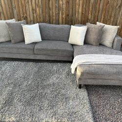 Sectional Couch 