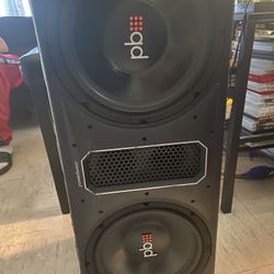 Like New P B Speakers N Box 10 S 