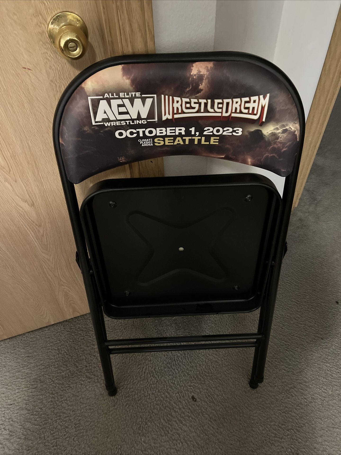 AEW WrestleDream Chair,All Products : American Fashion Style Bags On Sale
