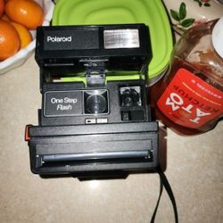 Polaroid One Step Flash Works Great