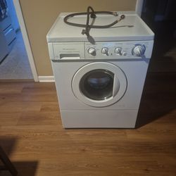 Frigidaire  Front Loader Washer