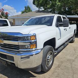 2018 Chevy Silverado 2500hd 4x2