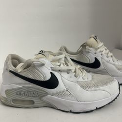 Nike Air Max Excee Womens Athletic Shoes size 9.5 White Black CD5432-101