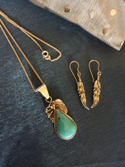 Albuquerque East Silver Jewelry 🛍🎀Sterling Silver earrings & necklace