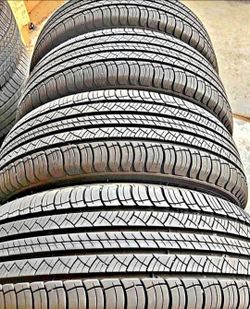 🎃 235 65 18 Michelin Tires Con 80% de Vida Las 4