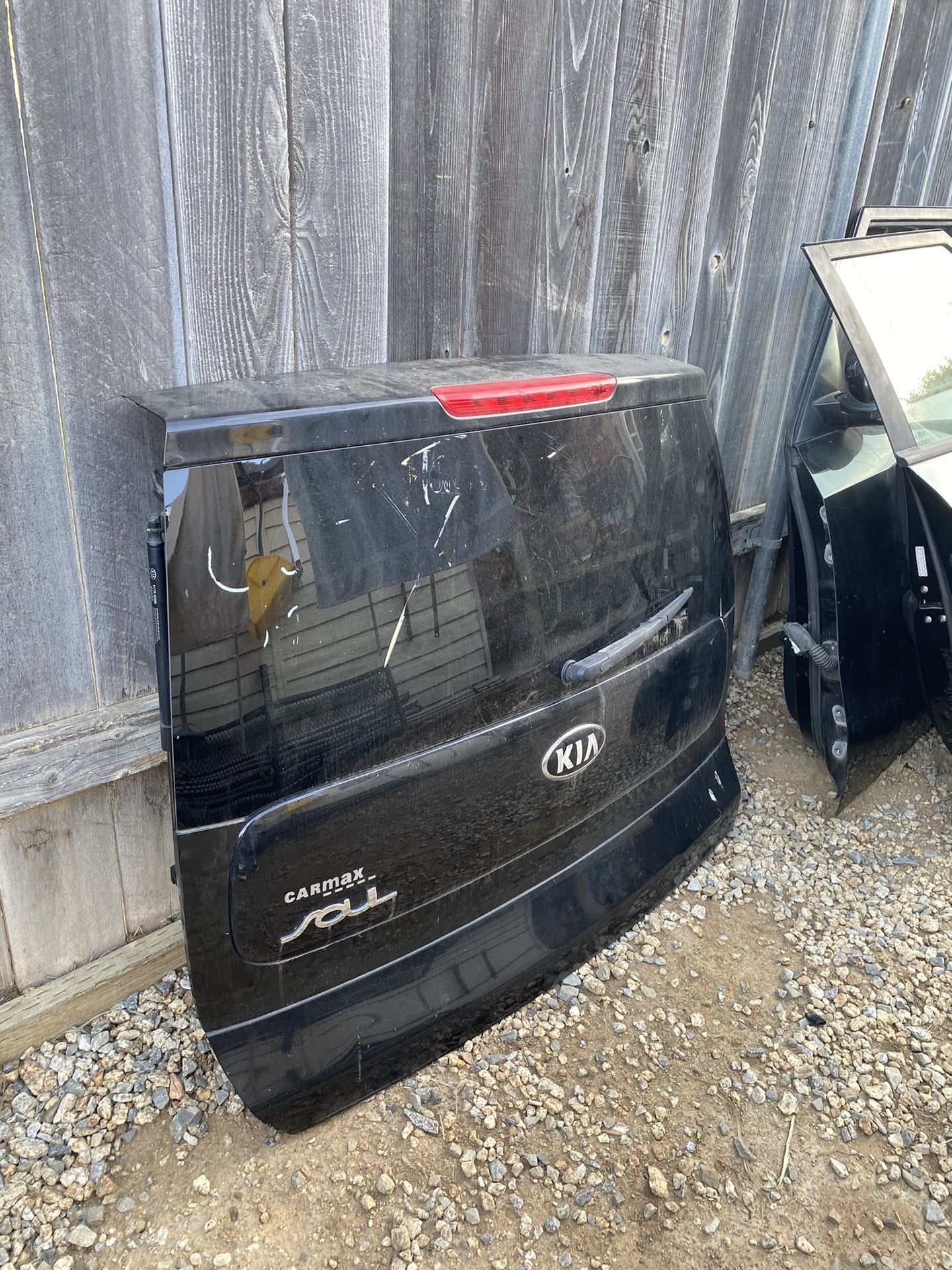 2015 Kia Soul Trunk Lid for Sale in Corona, CA OfferUp