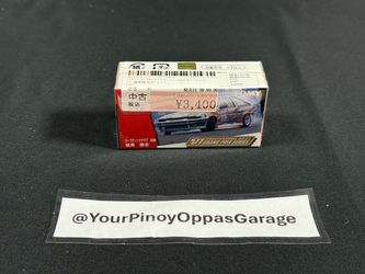 1/59 Takara Tomy Tomica - D1GP Professional Drift Grand Prix Series - Car Boutique Sprinter Trueno Corolla AE86 Katsuhiro Ueo