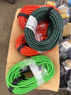 Extensión cord 100ft 16 Guage