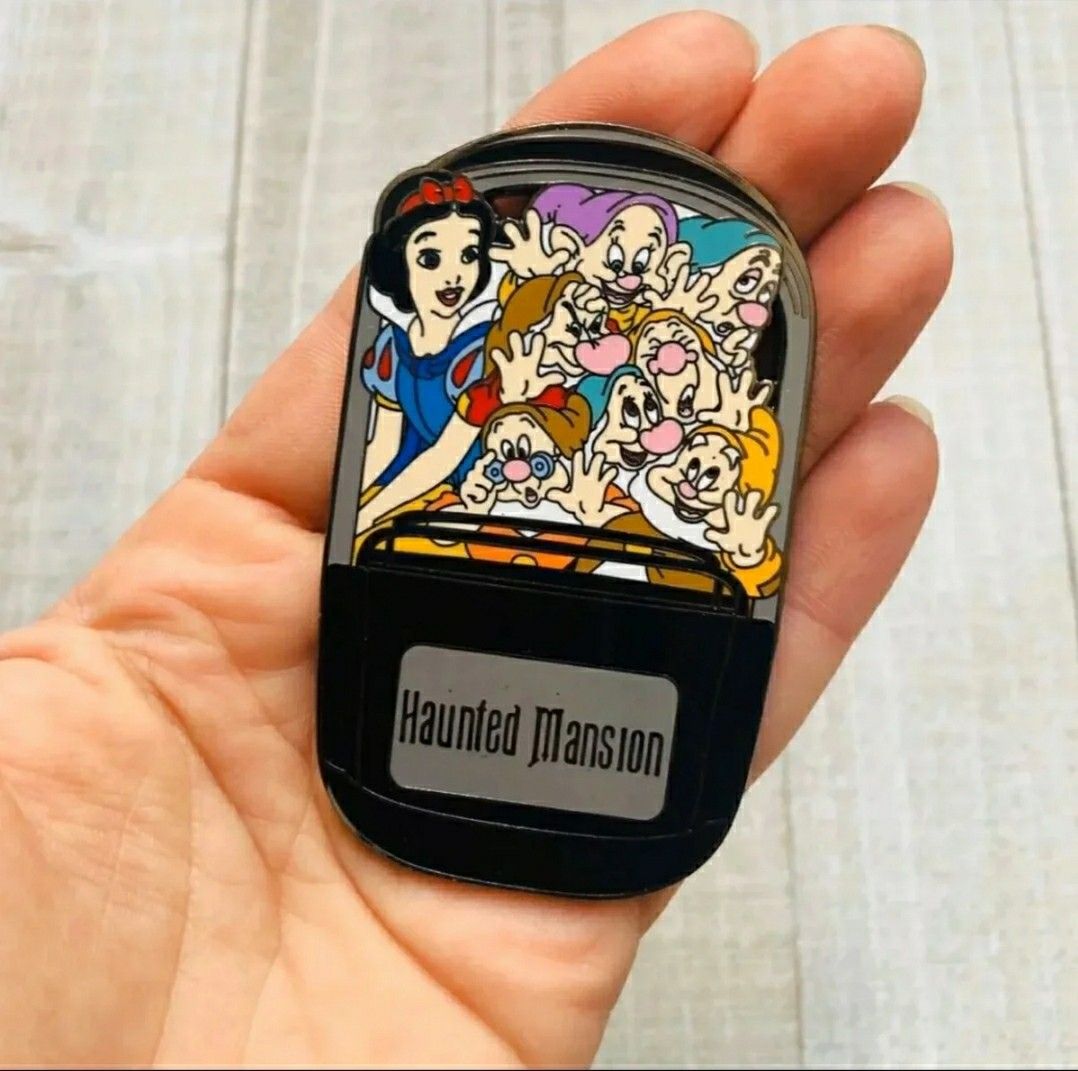 Fantasy Disney Pin - Snow White Haunted Mansion