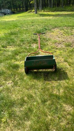 Vintage Scott’s Drop Spreader