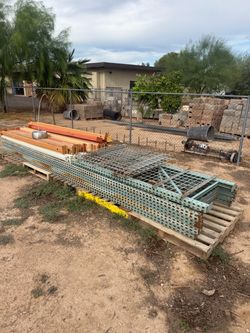 Used Pallet Rack Shelving System Components