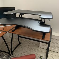 Varidesk and Panasonic TV