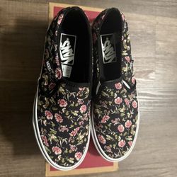 Dark Floral Black Lowtop Vans