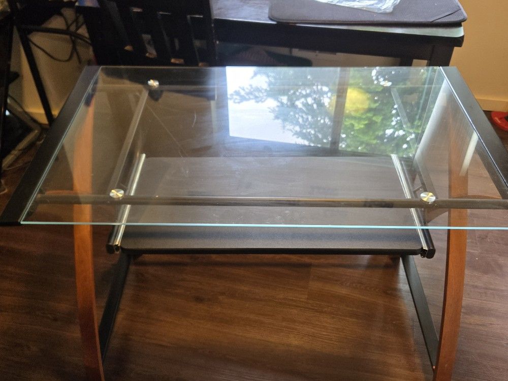 Glass Computer Desk/ Picture
