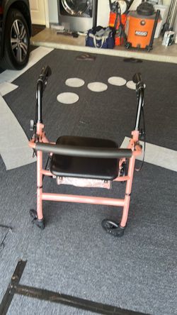 Walker with seat