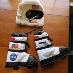 NASA costume Helmet And Boot (Shoe Covers)