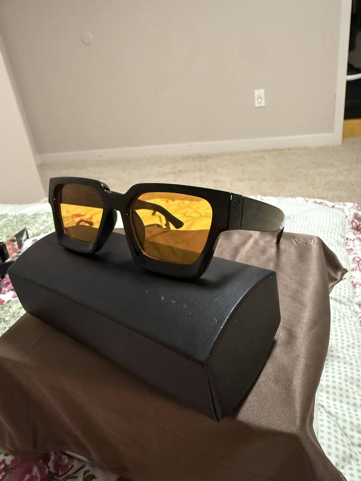 Nice Unisex Sunglasses