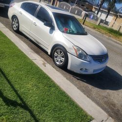 2011 Nissan Altima 