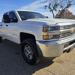2015 Chevy Silverado 2500hd 4x2 