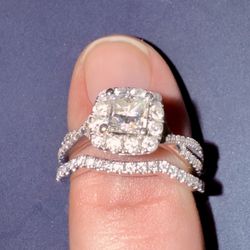 Beautiful Princess Cut Bridal Set