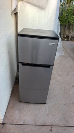 Mini refrigerador