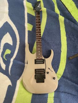 Electric guitar