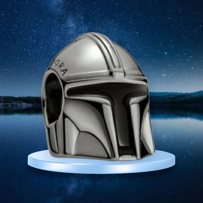 New Authentic PANDORA X Star Wars Mandalorian Helmet Charm