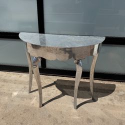 Accent Table