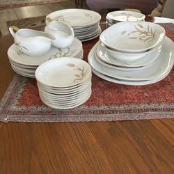 Set of 52 Pieces of Vintage Modern Wheat  # 7260 Fine China Japan ( 5 Pieces With Little Chips) 