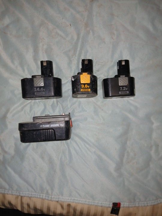 Assorted Power Tool Batteries