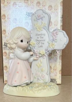 Precious Moments - Standing In The Presence Of The Lord