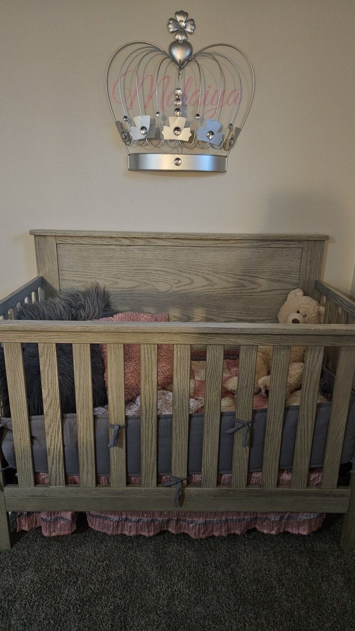 Free Crib!!