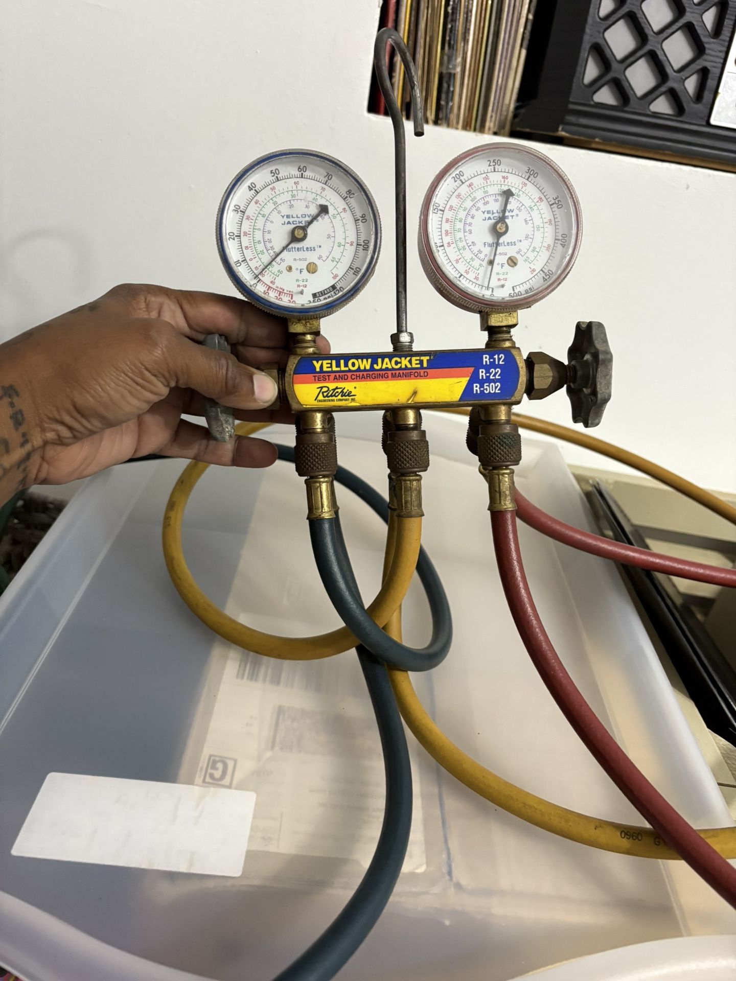 Test And Charging Manifold 