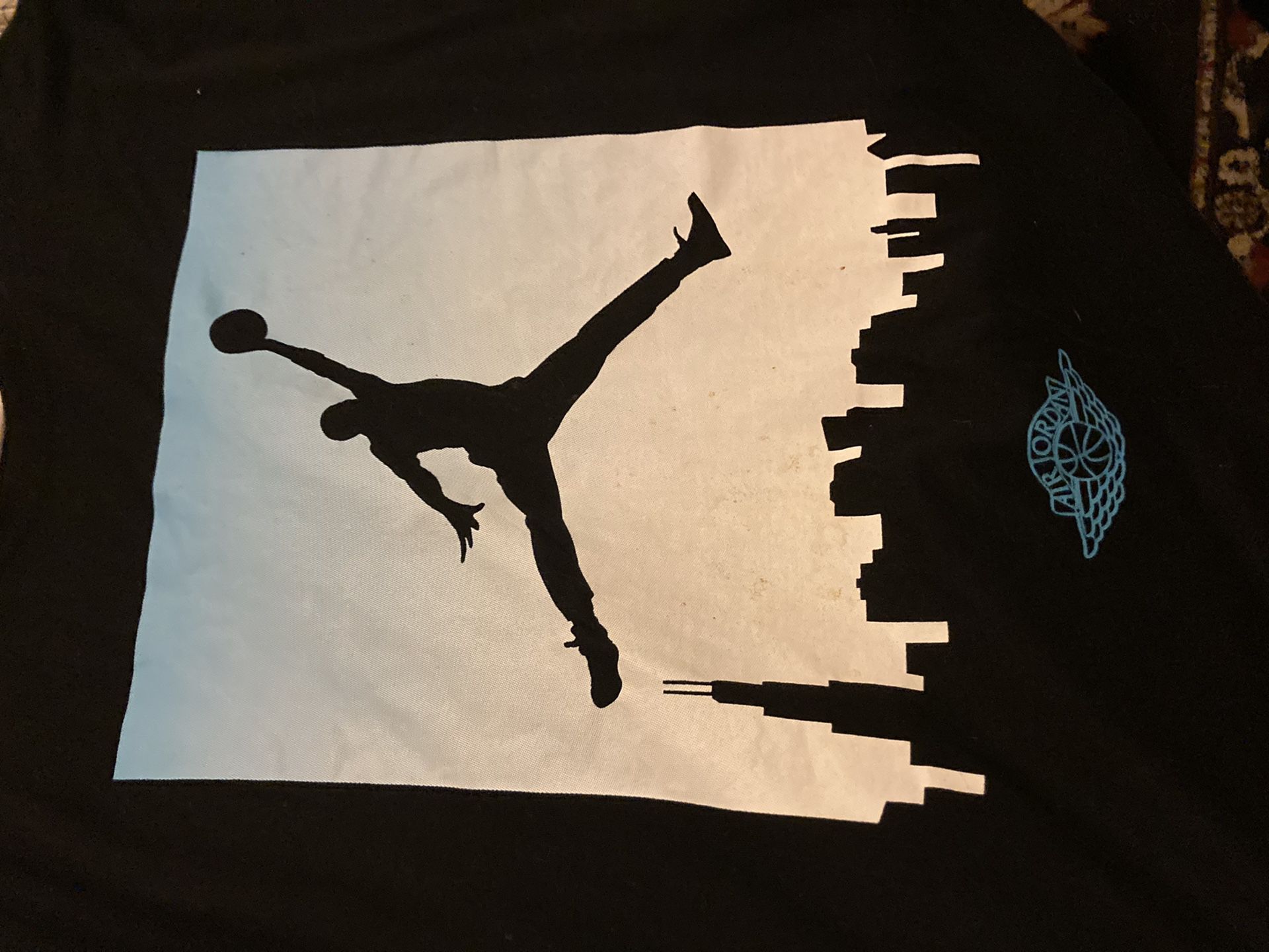 Jordan shirt size XL
