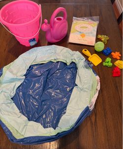 Beach/water toys