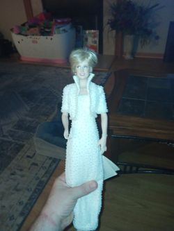 Princess DIANA DOLL
