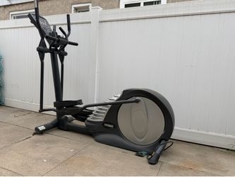 Elliptical Machine – Good Condition