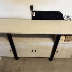 Decorative Shelf Piece 