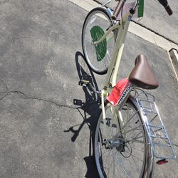 Schwinn 28 " Hybrid  700c